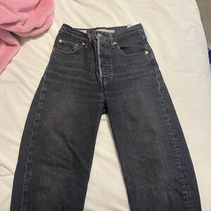 Women's Straight Leg Jeans - Charcoal